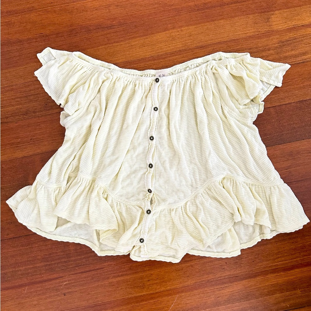 Free People Waffle knit ruffle loose top🤍